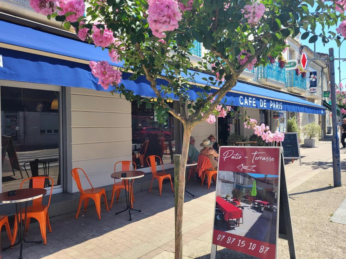Cafe De Paris Hotel Lesparre-Medoc Ngoại thất bức ảnh